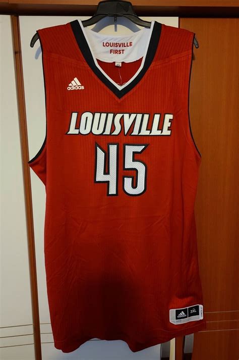 Louisville Cardinals 2015-16 Jerseys