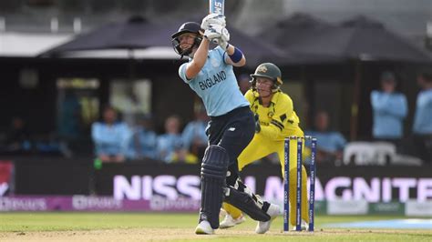 Women's cricket set to be revolutionised as three IPL franchises splash ...