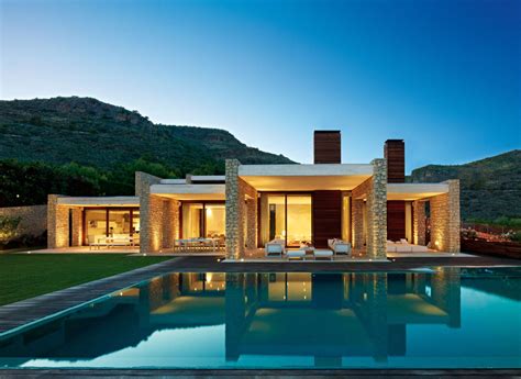 Modern Architecture Defining Contemporary Lifestyle In Spain ...