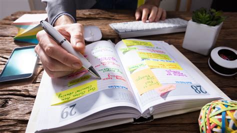 Las 5 cosas que debes saber para elegir la mejor agenda - Madre Digital