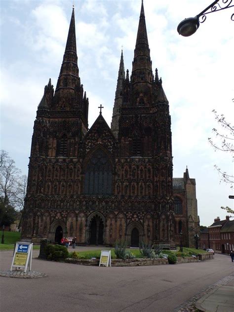 Lichfield Cathedral in Lichfield, Staffordshire - Find a Grave Cemetery