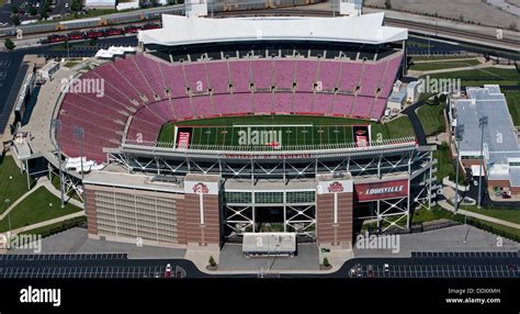 Louisville Cardinals Football Stadium