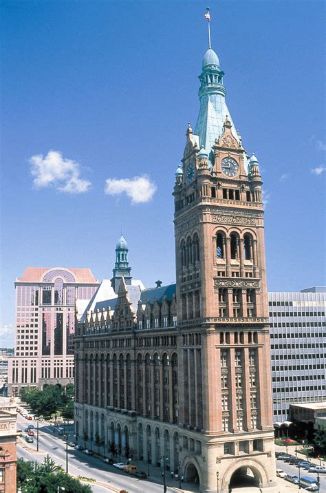 City Hall in Milwaukee | 建築