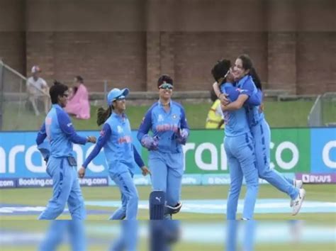 Live Cricket Women India - HWH Planner