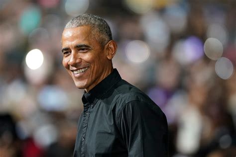 Obama's 2023 summer reading list: 9 books the former president loves ...