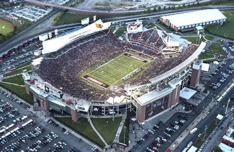 L&N Stadium – Louisville Cardinal Stadium