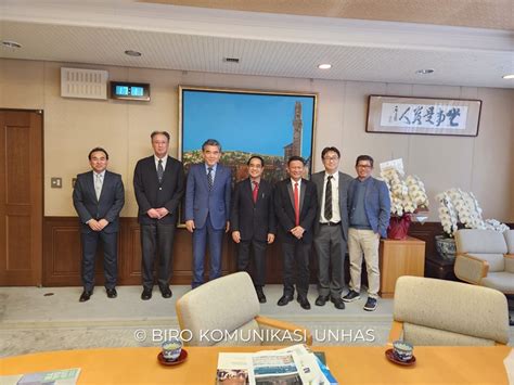 Rektor Unhas: Hubungan Unhas dengan Hiroshima University Sudah ...