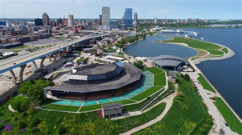 Summerfest in Milwaukee exploring possible 2020 events in parking lots