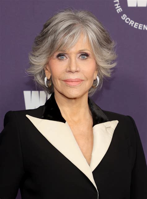 45 Female Celebs Over 50 Who Prove Aging Is Attractive