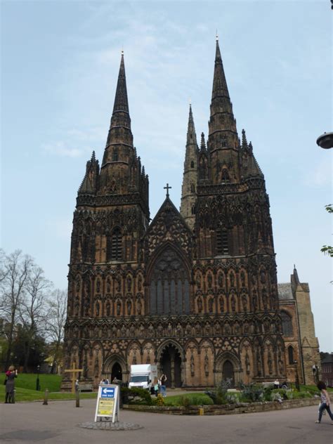 Amazing Days Out: Lichfield Cathedral - Planet Full Of Love