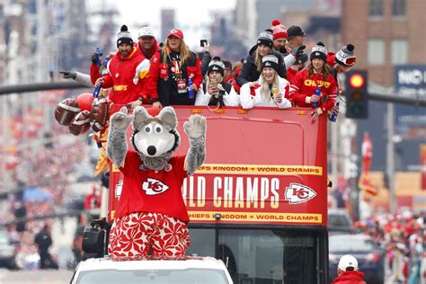 KC Chiefs 2023 Super Bowl parade and rally photos