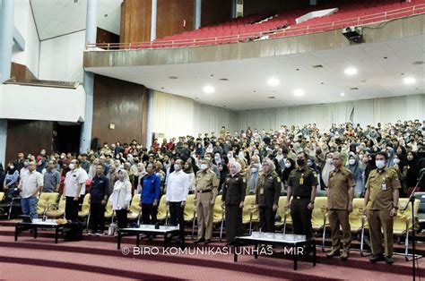 Rektor Unhas Secara Resmi Lepas 1.249 Mahasiswa Kuliah Kerja Nyata ...