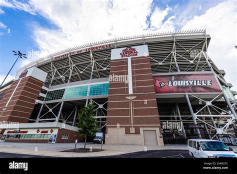 Louisville Cardinals Football Stadium