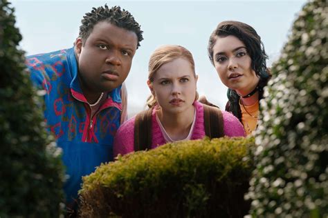 New 'Mean Girls' Trailer Teases Renée Rapp's Regina George