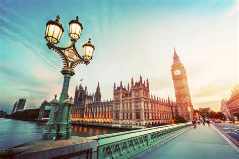 Work in the UK | Prospects.ac.uk