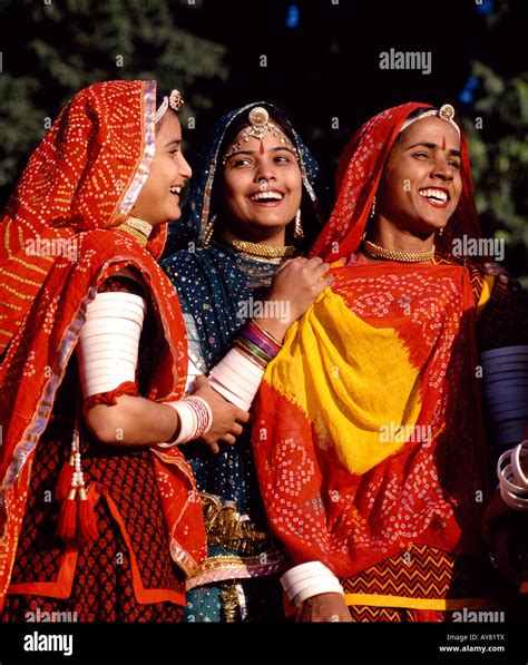 traditional indian women dress Private site